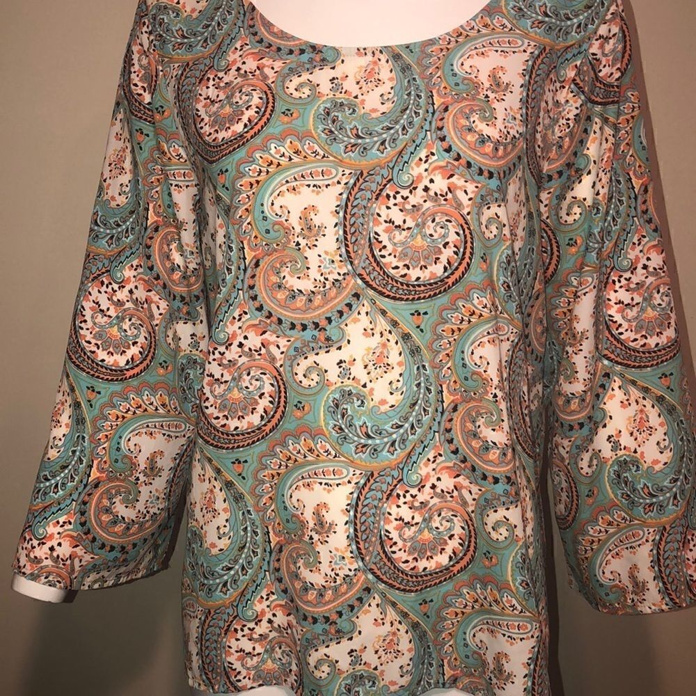 Alter’d State Top   - Picture 2 of 7